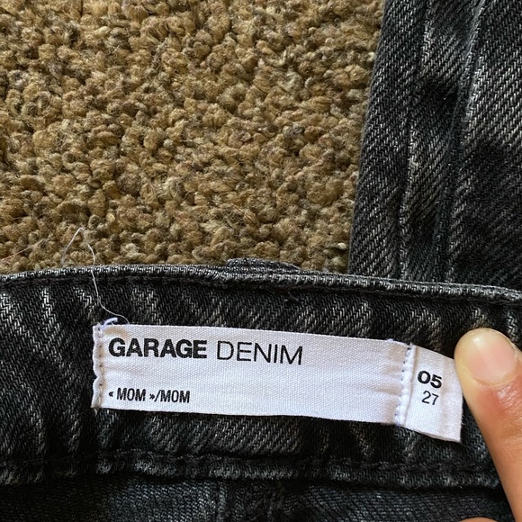 Grey High-Waisted Denim Jean - Picture 4 of 4